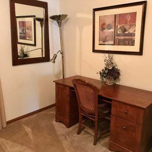 Quiet office space in a corporate housing rental